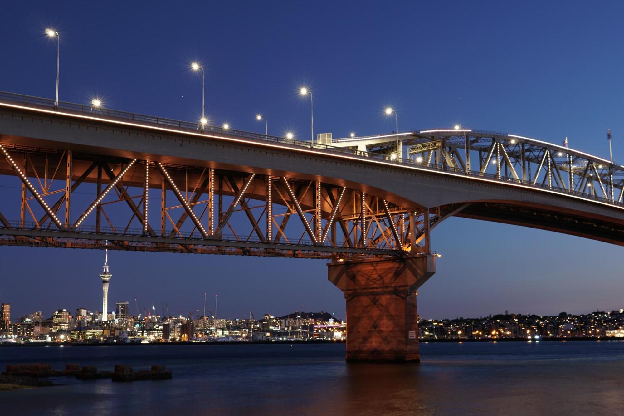 Luxurious & Spacious Living With Breathtaking Views Auckland Extérieur photo