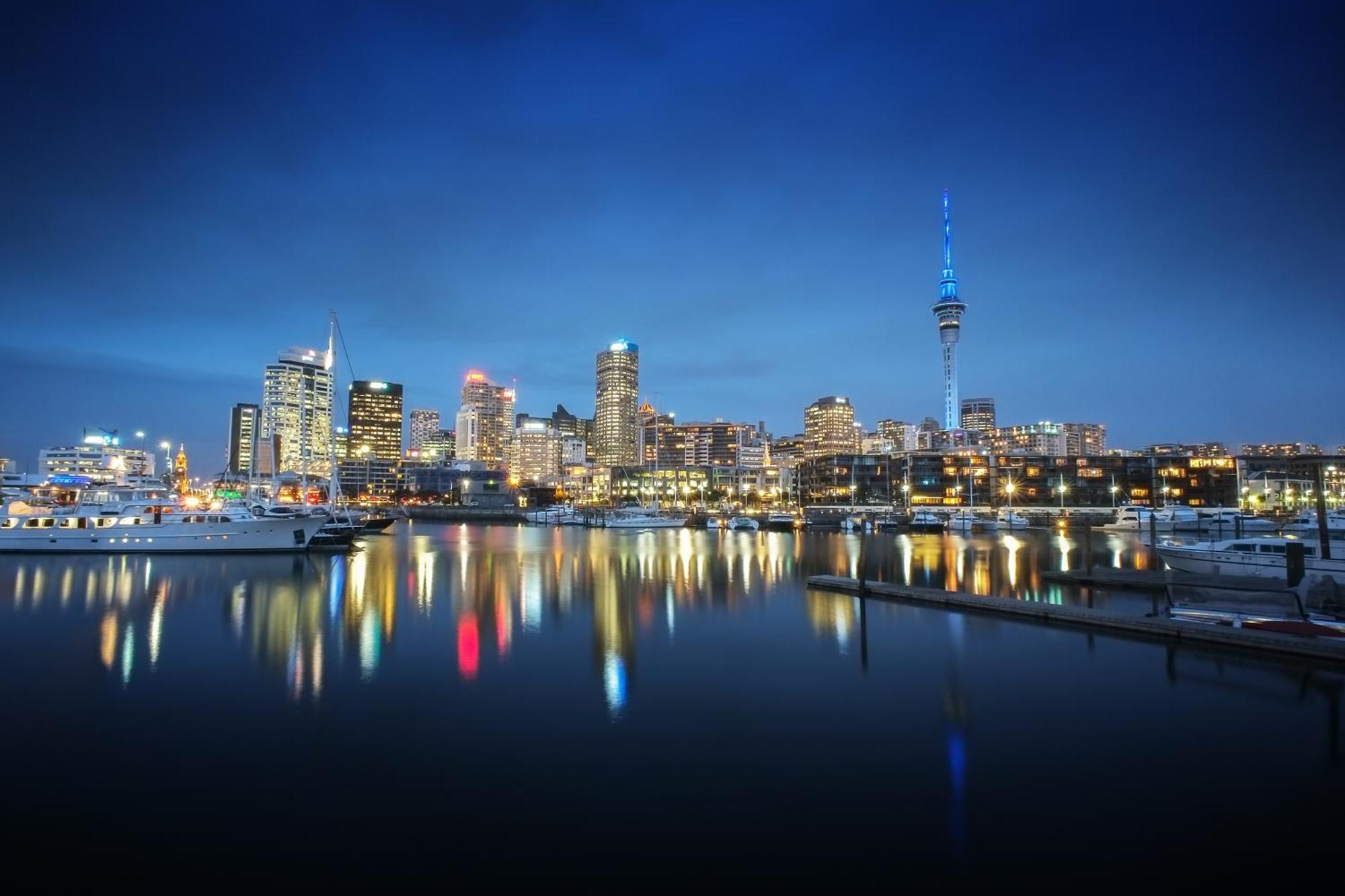 Luxurious & Spacious Living With Breathtaking Views Auckland Extérieur photo