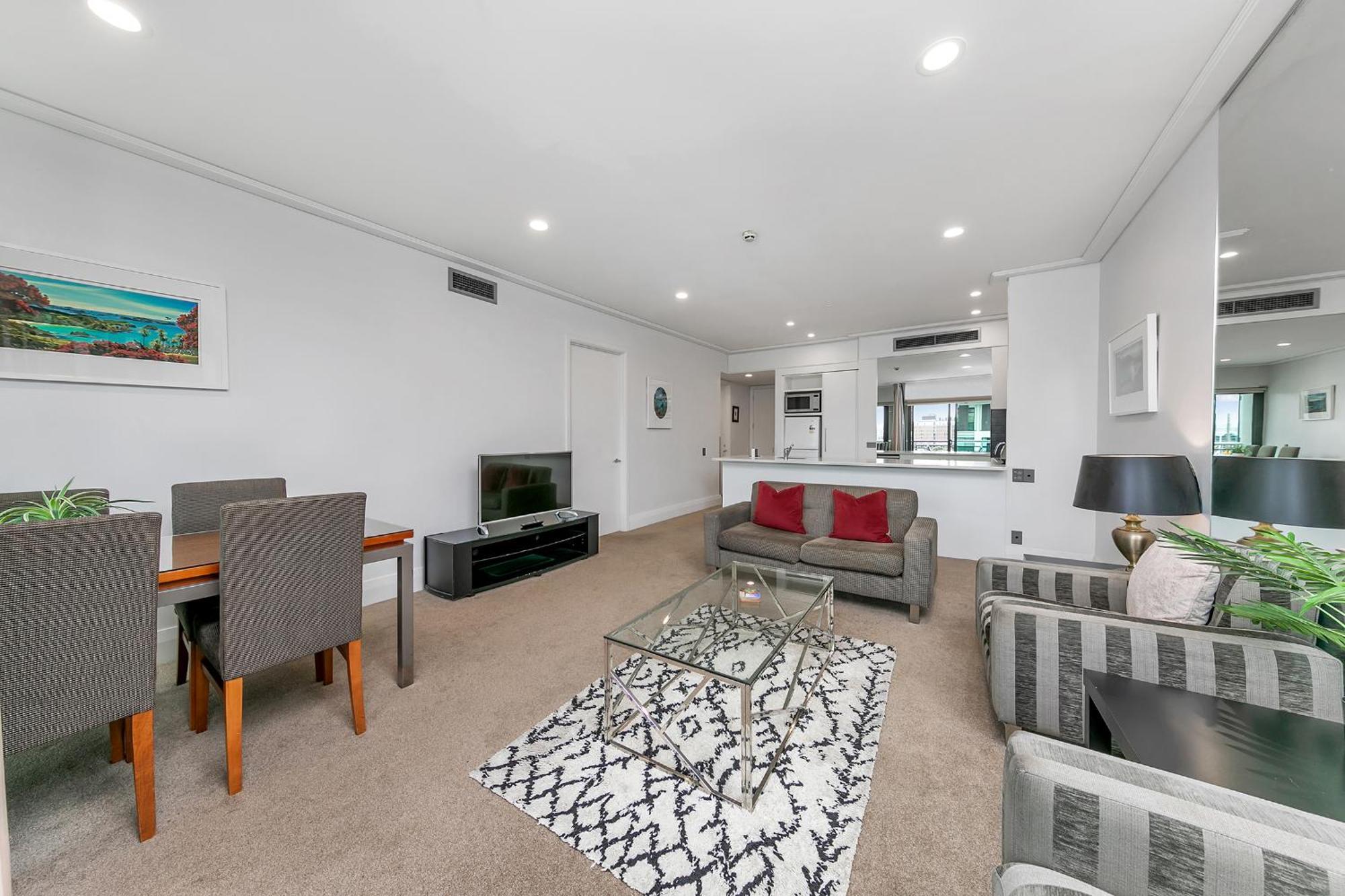 Luxurious & Spacious Living With Breathtaking Views Auckland Extérieur photo
