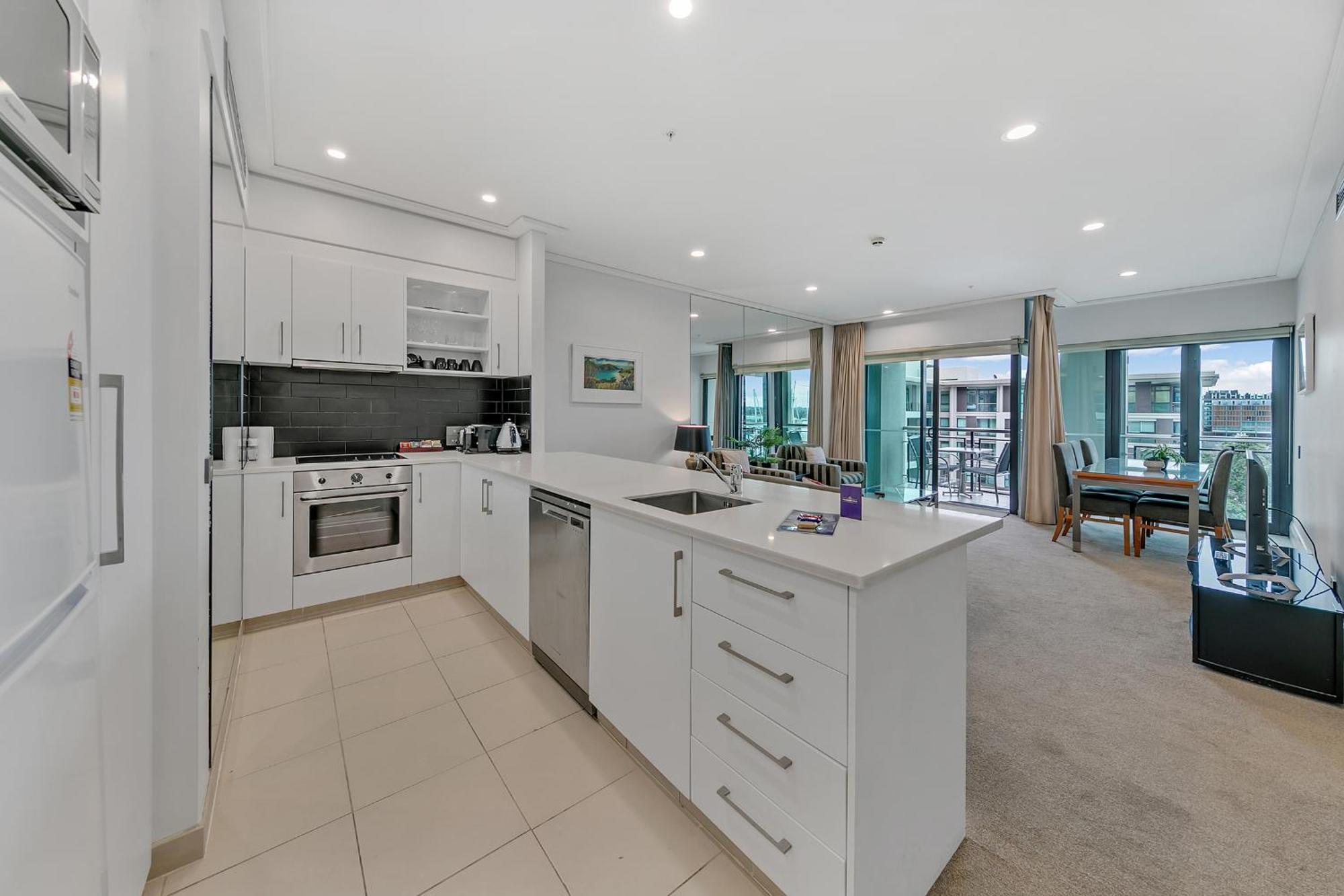 Luxurious & Spacious Living With Breathtaking Views Auckland Extérieur photo
