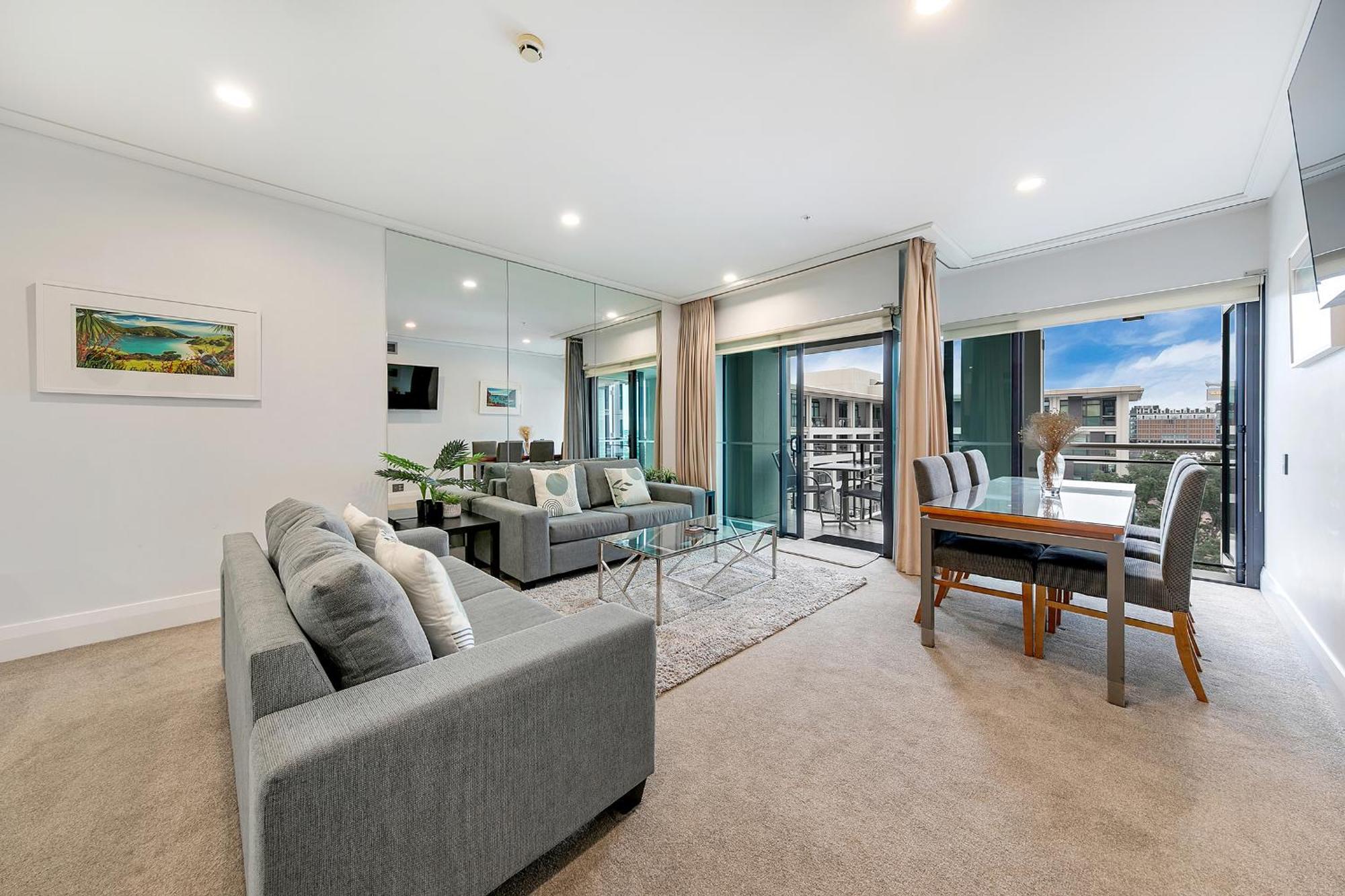 Luxurious & Spacious Living With Breathtaking Views Auckland Extérieur photo